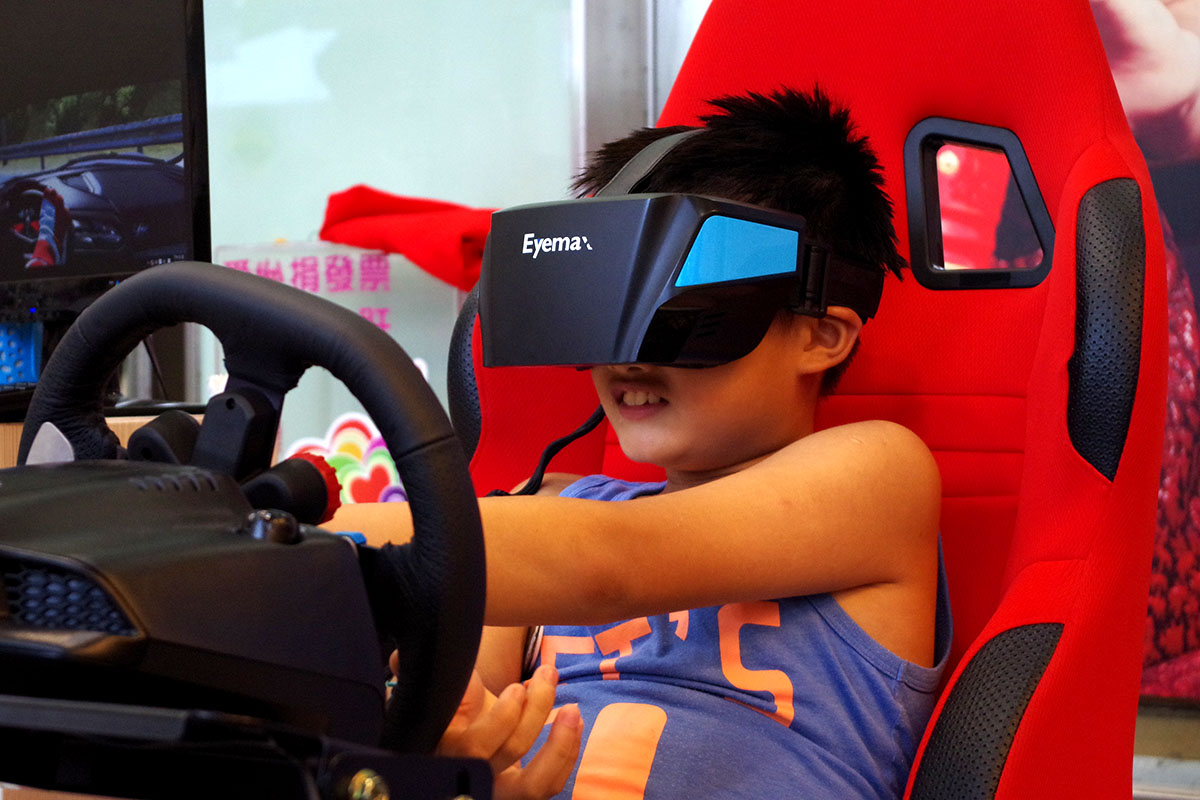 [ Activities ] July 2016「The fourth a.mart Basketball Shooting machine competition」VR Racing free for experience!